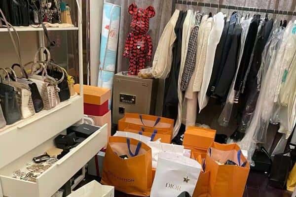 上高县回收一线品牌衣服